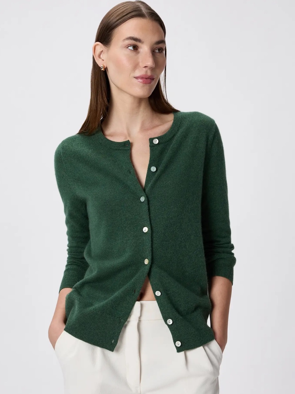 Quince cashmere cardigan in forest green